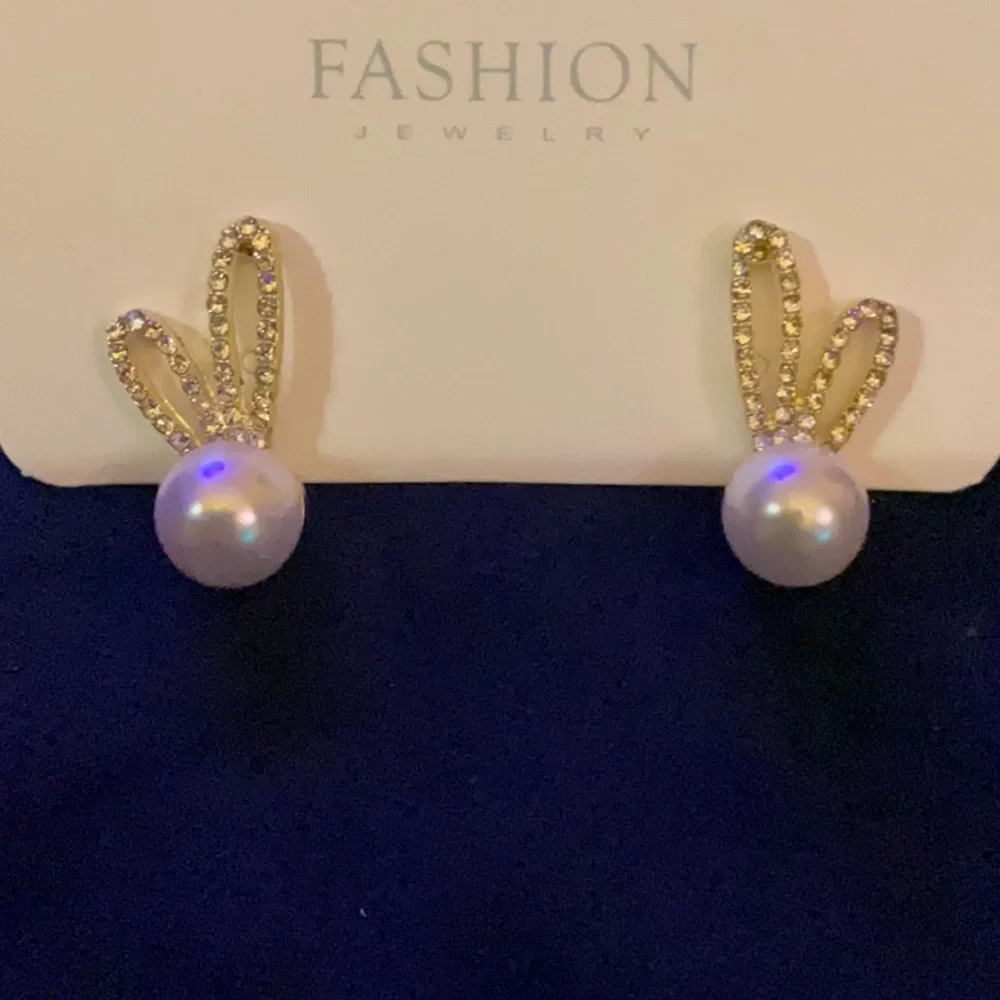 Easter Bunny earrings - Picture 3 of 3